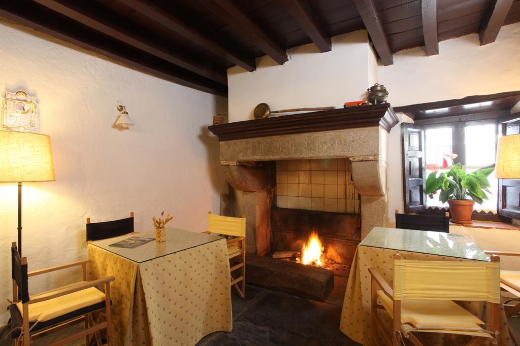 Posada de Amonaria Malpartida De Plasencia Exterior foto